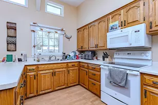 3828 Troy St, Wausau, WI 54403 - Photo 6