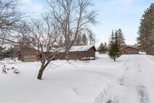 9898 W Ives St, Marshfield, WI 54449 - Photo 2