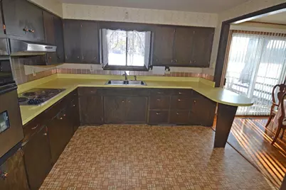 1905 Rosecrans Street, Wausau, WI 54401 - Photo 4