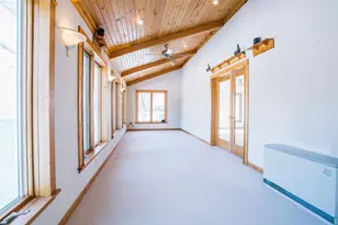 214 W Hunt St, Greenwood, WI 54437 - Photo 24