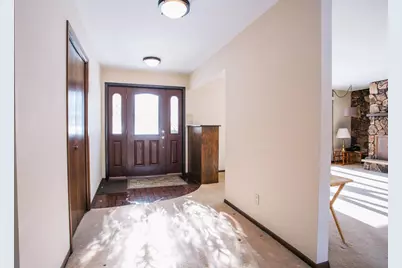 214 W Hunt Street, Greenwood, WI 54437 - Photo 12