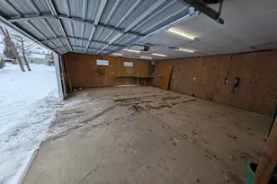 111 N 5th St, Abbotsford, WI 54405 - Photo 22