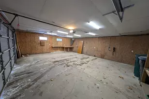 111 N 5th St, Abbotsford, WI 54405 - Photo 24