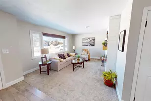 2001 S Maple Ave, Marshfield, WI 54449 - Photo 4