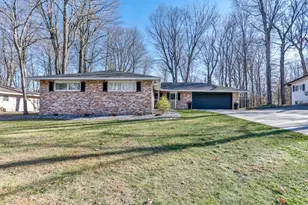 3325 N 12th St, Wausau, WI 54403 - Photo 2