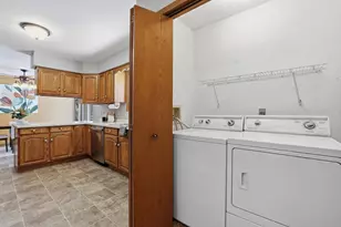 1051 Custer Square, Stevens Point, WI 54482 - Photo 20