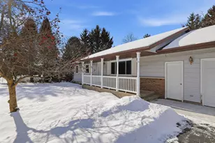 1051 Custer Square, Stevens Point, WI 54482 - Photo 4