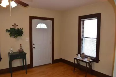 209 Seymour Street, Wausau, WI 54403 - Photo 2