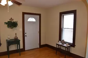 209 Seymour St, Wausau, WI 54403 - Photo 2