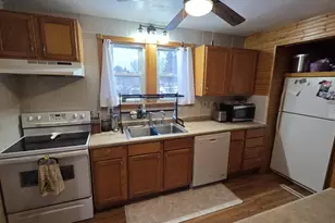 821 S 9th Ave, Wausau, WI 54401 - Photo 10