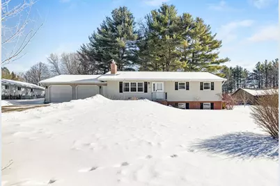 619 S 44th Avenue, Wausau, WI 54401 - Photo 1