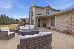 262 White Oak Ave, Plover, WI 54467 - Photo 6