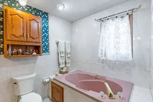 2180 Bluejay Ln, Kronenwetter, WI 54455 - Photo 34