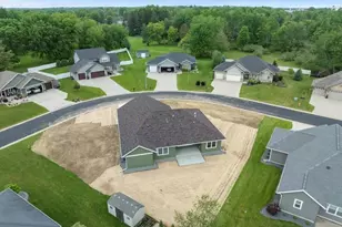 1507 Green Acres Dr, Marshfield, WI 54449 - Photo 10