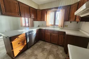 1601 W Arlington St, Marshfield, WI 54449 - Photo 4