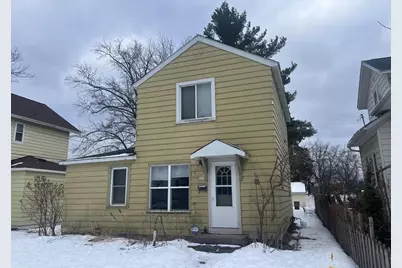 325 Washington Avenue, Stevens Point, WI 54481 - Photo 2