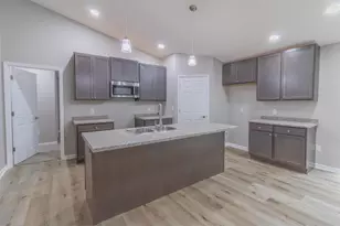 3807 Muskie Dr, Weston, WI 54476 - Photo 6