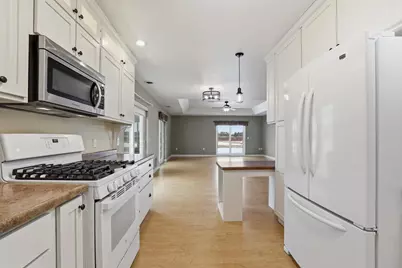 9071 Robin Road, Marshfield, WI 54449 - Photo 8