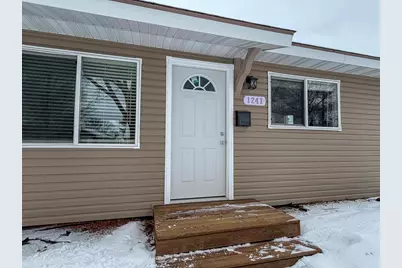 1241 S 11th Avenue, Wausau, WI 54401 - Photo 6