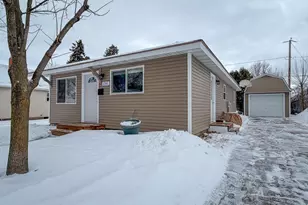1241 S 11th Ave, Wausau, WI 54401 - Photo 4