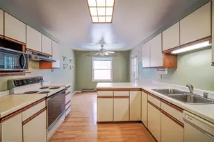 3151 Madonna Dr, Wausau, WI 54401 - Photo 10