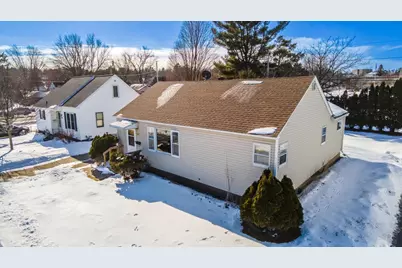 610 N 10th Avenue, Wausau, WI 54401 - Photo 2