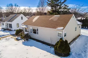 610 N 10th Ave, Wausau, WI 54401 - Photo 2