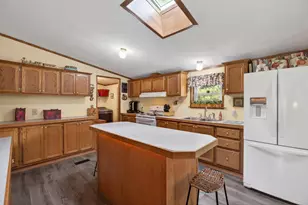 2116 Maple St, Friendship, WI 53934 - Photo 4