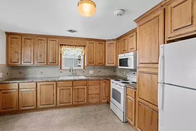 406 N Spruce Avenue, Marshfield, WI 54449 - Photo 10