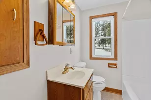 406 N Spruce Ave, Marshfield, WI 54449 - Photo 18