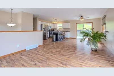 1225 Young Street, Wausau, WI 54403 - Photo 8