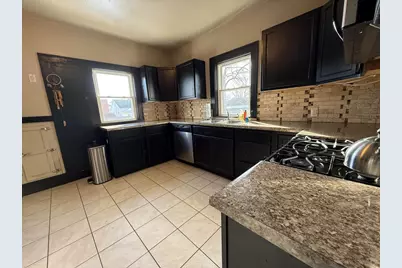 1107 S 4th Avenue, Wausau, WI 54401 - Photo 10