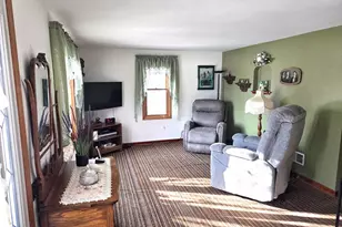 506 S Ash Ave, Marshfield, WI 54449 - Photo 2