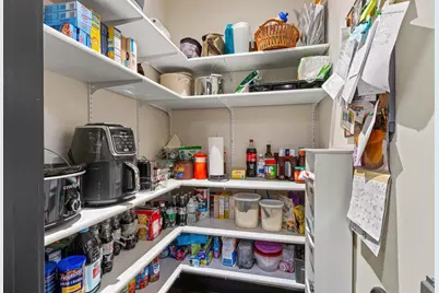 1855 Whitewater Cove, Plover, WI 54467 - Photo 18