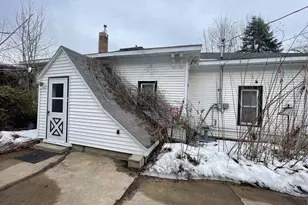 2812 Water St, Stevens Point, WI 54481 - Photo 2