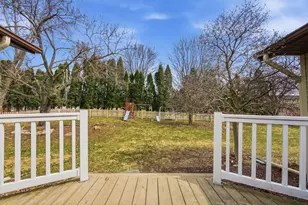 1307 N Wood Ave, Marshfield, WI 54449 - Photo 10