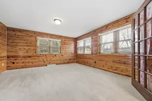 1307 N Wood Ave, Marshfield, WI 54449 - Photo 8