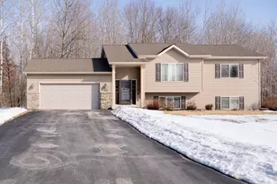 812 Pinedale Ln, Kronenwetter, WI 54455 - Photo 6