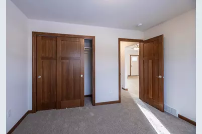 2200 S Cottonwood Avenue, Marshfield, WI 54449 - Photo 24