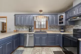 440 Aarons Ln, Nekoosa, WI 54457 - Photo 2