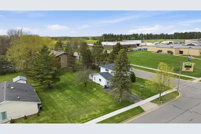 609 N 2nd Street, Colby, WI 54421 - Photo 8