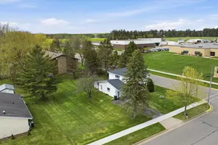 609 N 2nd St, Colby, WI 54421 - Photo 8
