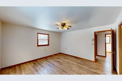 220 W Pine Street, Abbotsford, WI 54405 - Photo 32