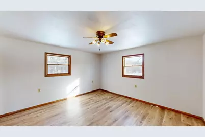 220 W Pine Street, Abbotsford, WI 54405 - Photo 28