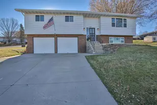 1005 5th St, Marathon, WI 54448 - Photo 4