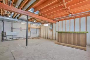 1005 5th St, Marathon, WI 54448 - Photo 28