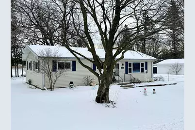 1727 N Superior Street, Antigo, WI 54409 - Photo 2