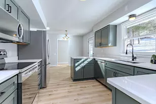 819 Winton St, Wausau, WI 54403 - Photo 16