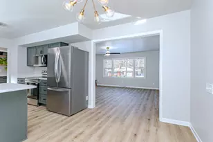 819 Winton St, Wausau, WI 54403 - Photo 10