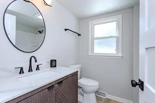 819 Winton St, Wausau, WI 54403 - Photo 32